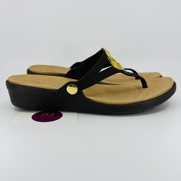 Crocs Women's Sanrah Beveled Circle Flip Flop Sandals Brown/Gold 203342 Size 10 - Picture 1 of 11
